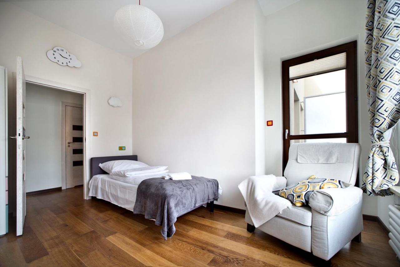 Jana Kazimierza 57 Serviced Apartments Varşova Dış mekan fotoğraf