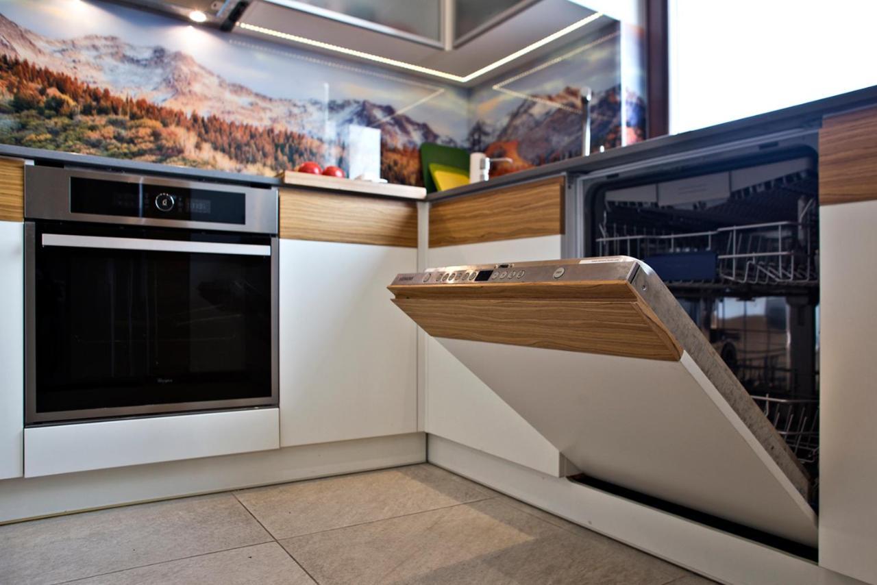 Jana Kazimierza 57 Serviced Apartments Varşova Dış mekan fotoğraf